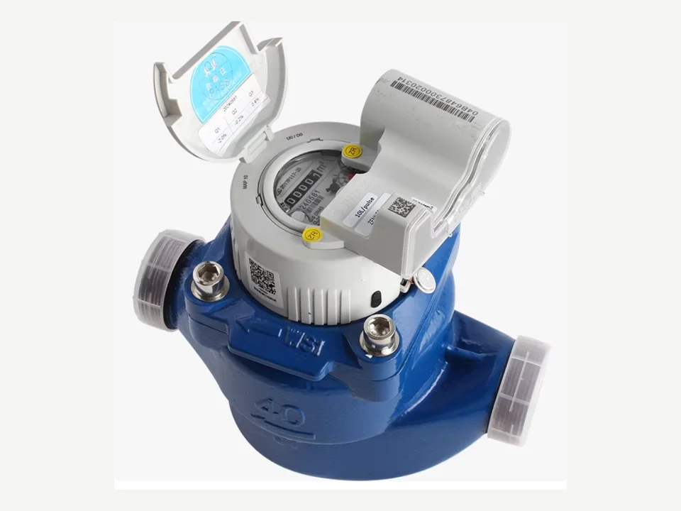 Fotografía real de ZENNER DN25 / DN40 medidor de agua, integrado con ThinkLink EdgeBus
